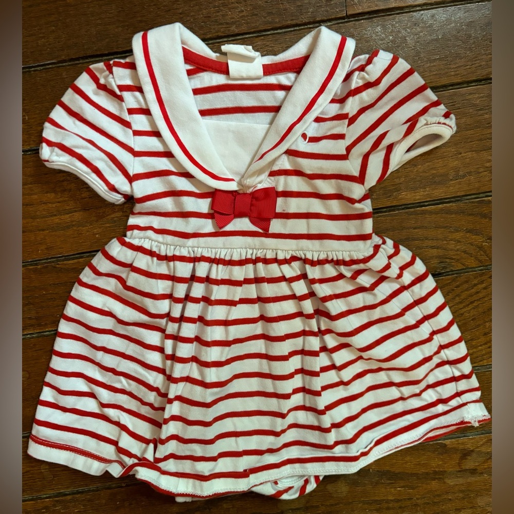 H&M baby girl dress (4-6m)